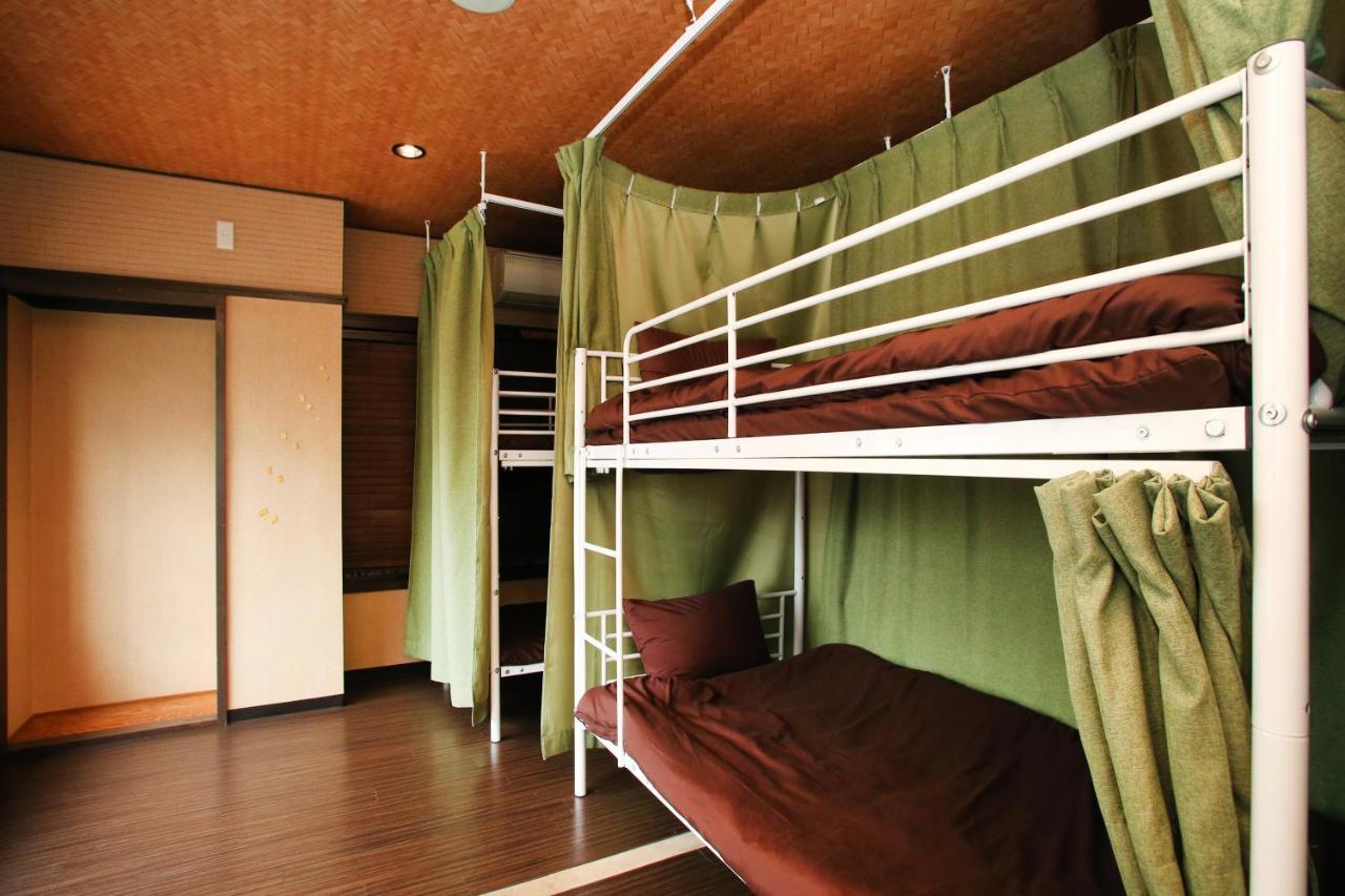 & Dj Hostel