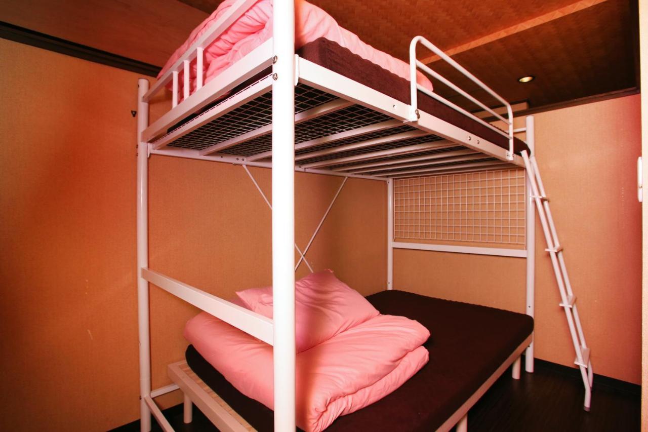 & Dj Hostel Tokyo